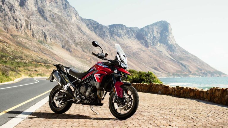 Triumph Tiger 900