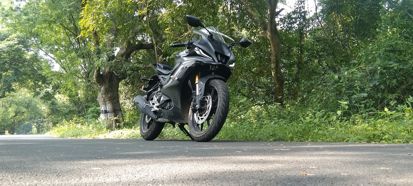 Yamaha R15